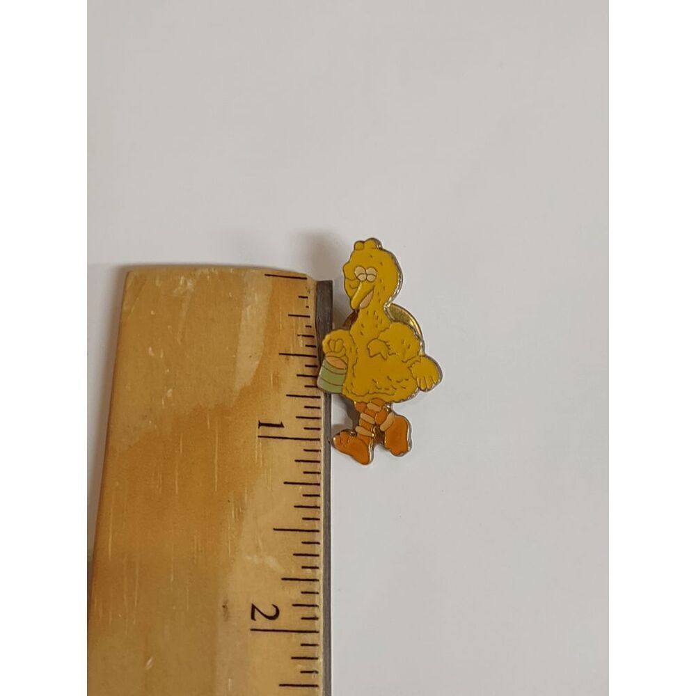 Big Bird Sesame Street Collectible Pin with Pinback